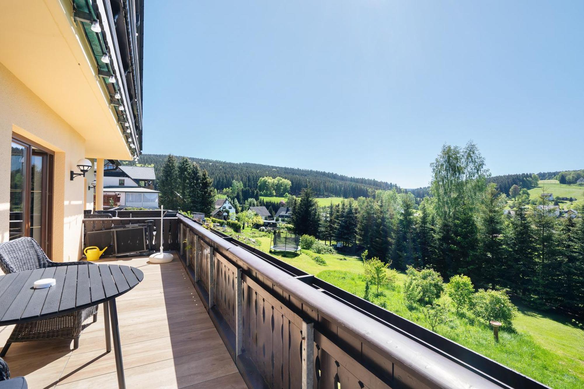 Pension Bergblick Marienberg Eksteriør bilde